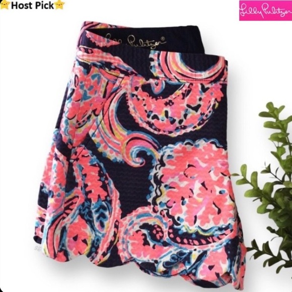 Lilly Pulitzer Pants - Lilly Pulitzer “Buttercup” Scallop Hem Shorts – Paisley Floral – Size 0 – NWOT